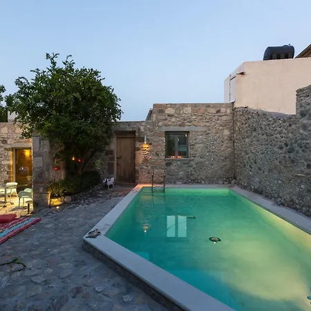 Muazzo Creta Stone House, Nature Escape With Pool, By Thinkvilla Pigi (Crete)
